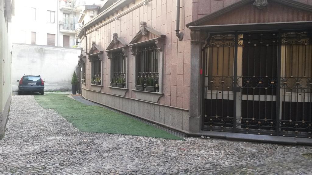 La Locanda Del Pino Мілан Екстер'єр фото